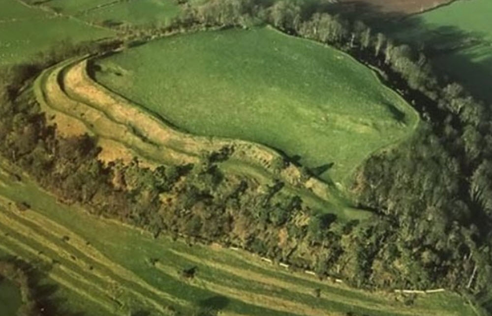 Cadbury Castle 2